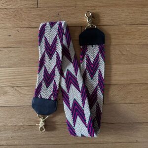 Classic Salt Crossbody - Annabelle